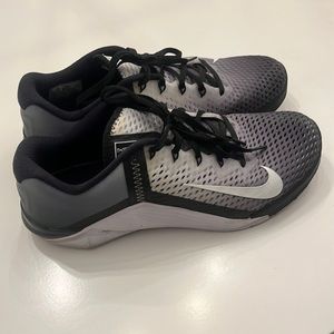 🖤🤍 NIKE Men’s Metcon Training Shoe